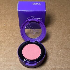 M•A•C Selena Fotos Y Recuerdos Eye Shadow 💜